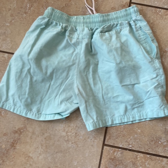 Solid pairs of short shorts!!! Green ones are Asian size so really like a small - Picture 6 of 8